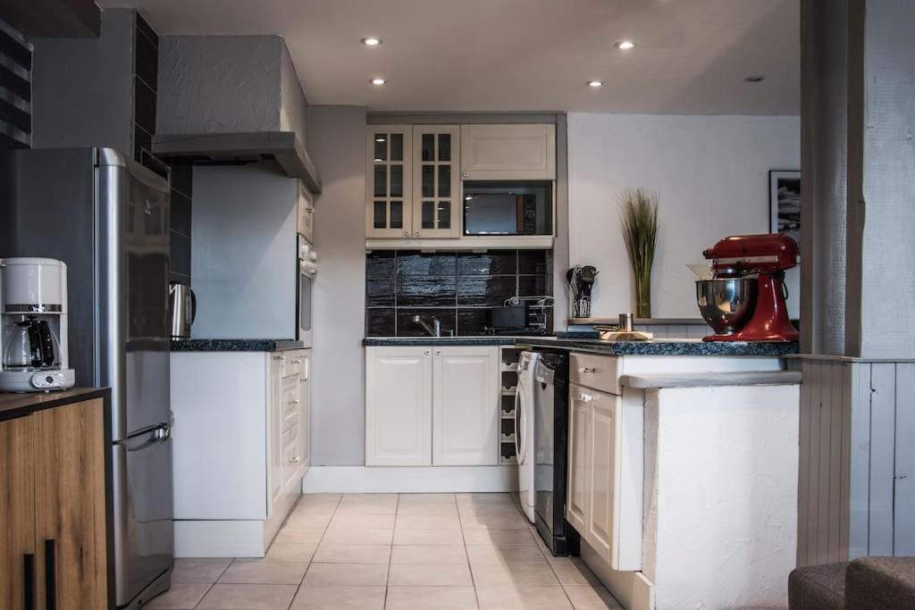 Les 4 Chenes - T2 Refait A Neuf Apartment Le Pont-de-Beauvoisin Luaran gambar