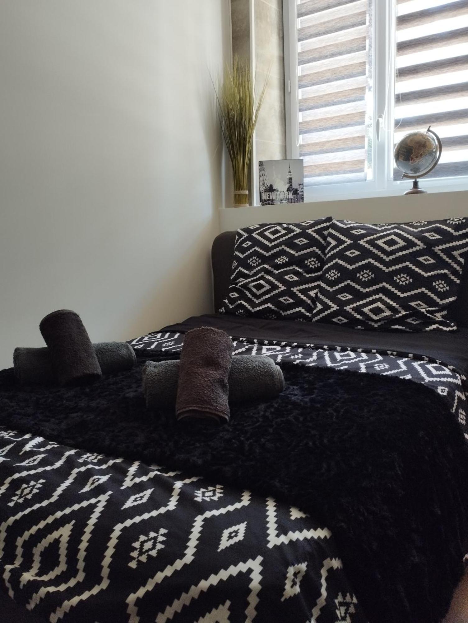 Les 4 Chenes - T2 Refait A Neuf Apartment Le Pont-de-Beauvoisin Luaran gambar